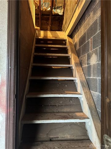 3799 Old Salem Road, Dayton, OH 45415