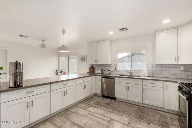 2613 E PIERSON Street, Phoenix, AZ 85016