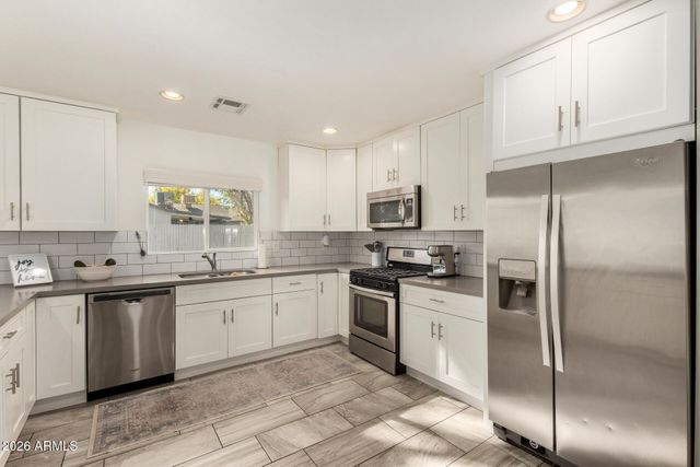 2613 E PIERSON Street, Phoenix, AZ 85016