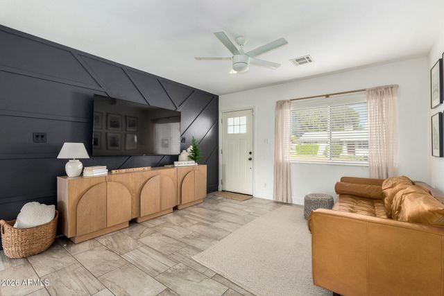 2613 E PIERSON Street, Phoenix, AZ 85016