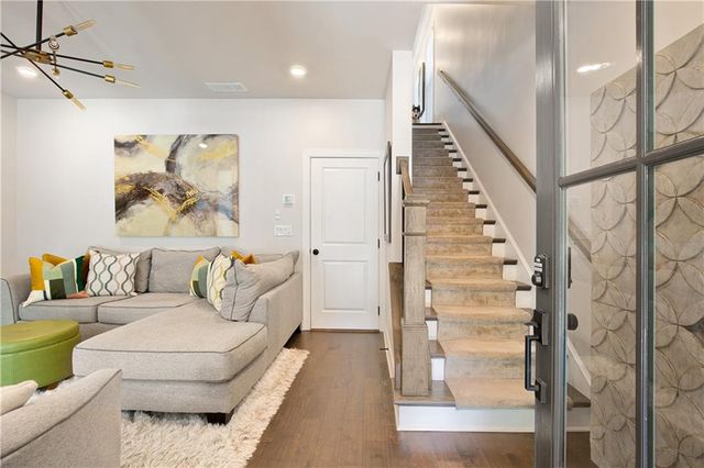 544 Clover Lane, Alpharetta, GA 30009