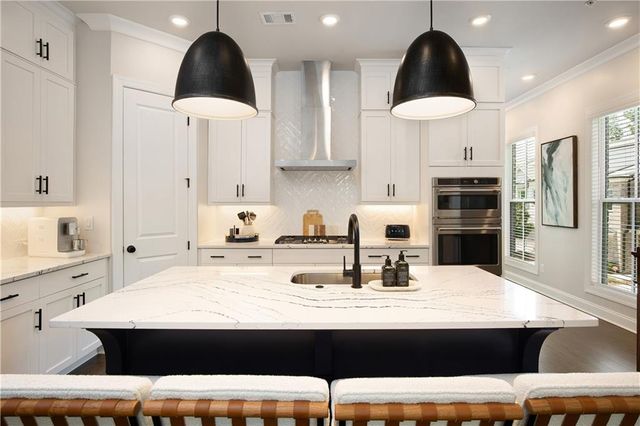 544 Clover Lane, Alpharetta, GA 30009