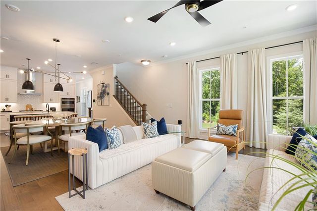 544 Clover Lane, Alpharetta, GA 30009