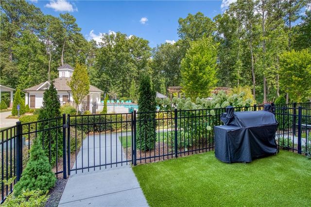 544 Clover Lane, Alpharetta, GA 30009