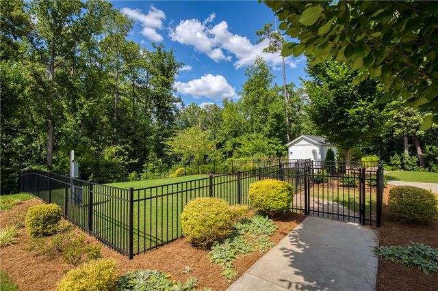544 Clover Lane, Alpharetta, GA 30009