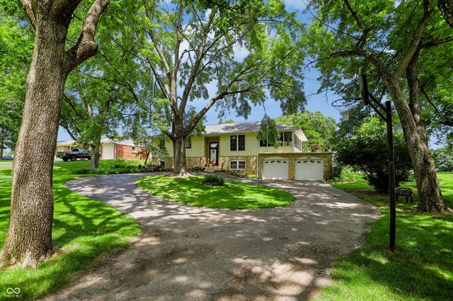 3305 Virginia Street, Columbus, IN 47203