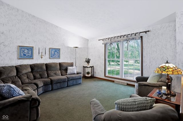 3305 Virginia Street, Columbus, IN 47203