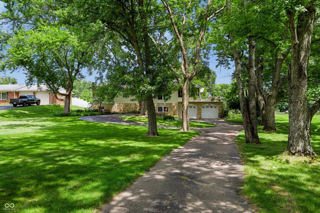 3305 Virginia Street, Columbus, IN 47203