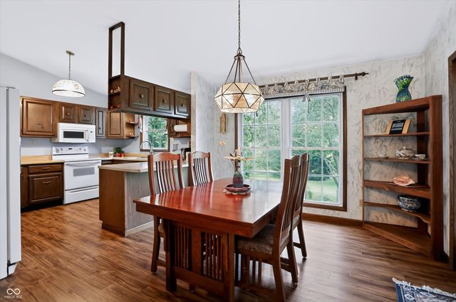 3305 Virginia Street, Columbus, IN 47203