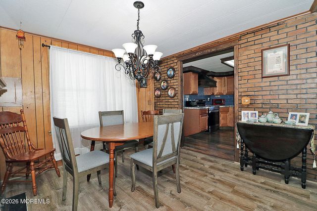 16 Partridge Place, Whiting, NJ 08759