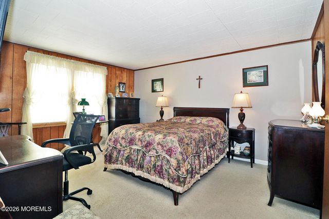 16 Partridge Place, Whiting, NJ 08759