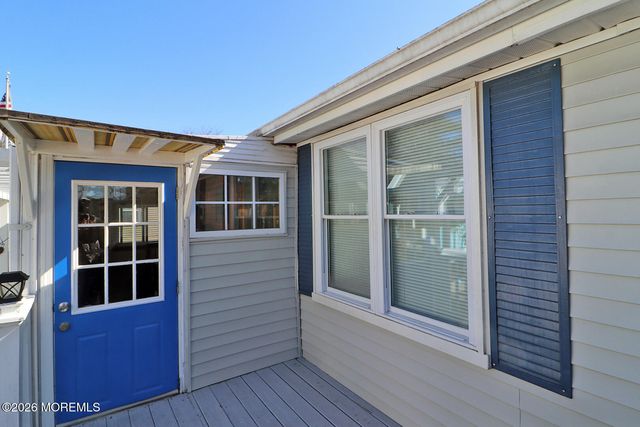 16 Partridge Place, Whiting, NJ 08759