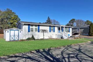 16 Partridge Place, Whiting, NJ 08759