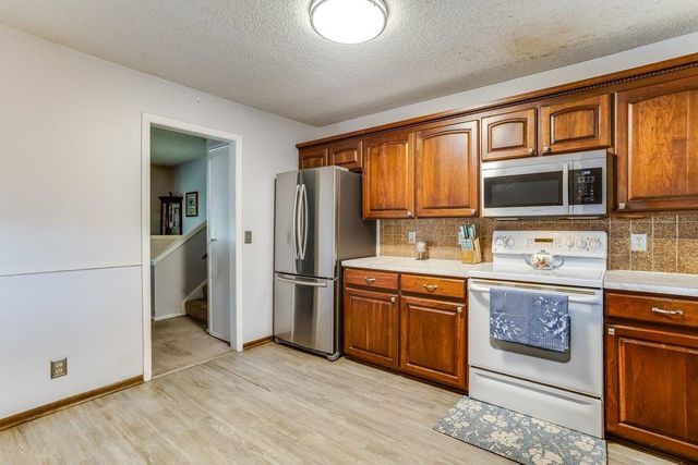 1741 N Byron, Wichita, KS 67212