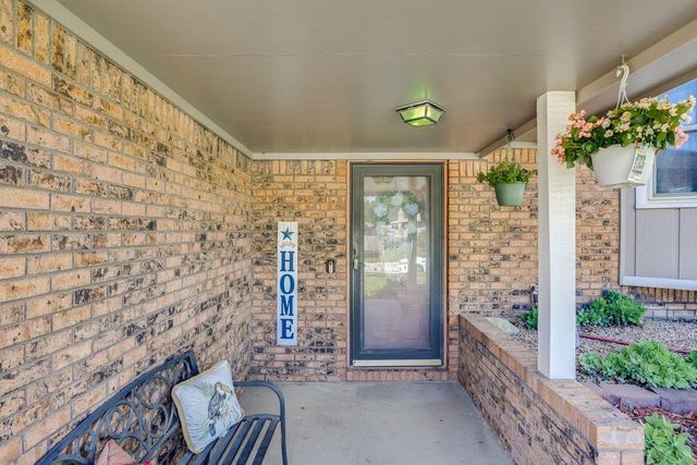 1741 N Byron, Wichita, KS 67212
