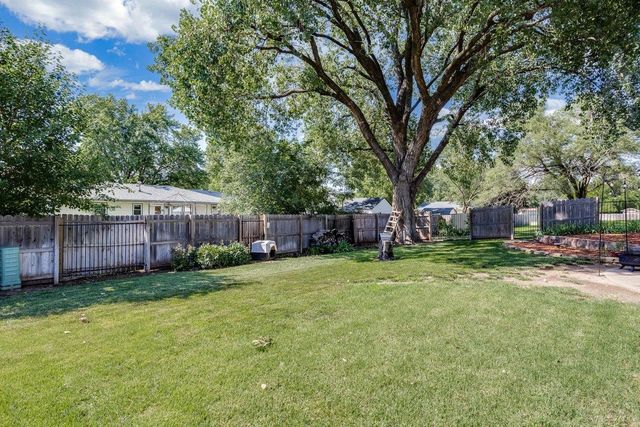 1741 N Byron, Wichita, KS 67212