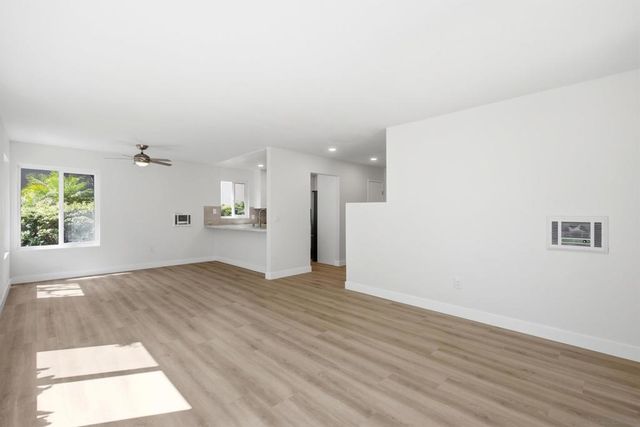 930 Via Mil Cumbres 151, Solana Beach, CA 92075