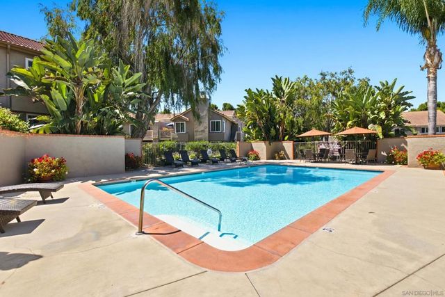 930 Via Mil Cumbres 151, Solana Beach, CA 92075