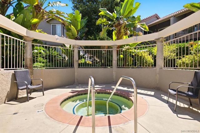 930 Via Mil Cumbres 151, Solana Beach, CA 92075