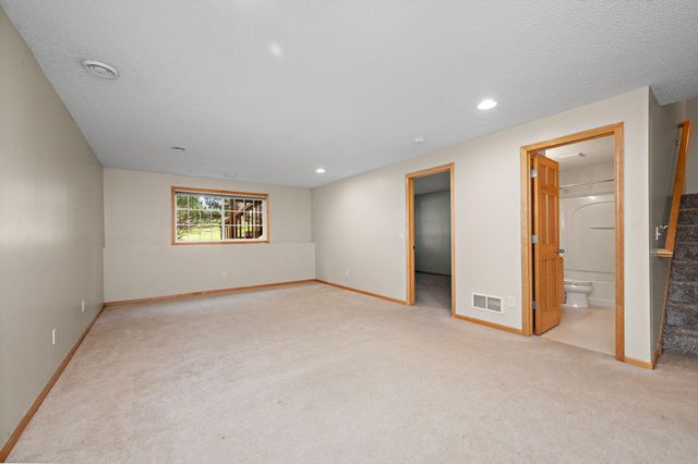 17594 Wiedman Way, Eden Prairie, MN 55347