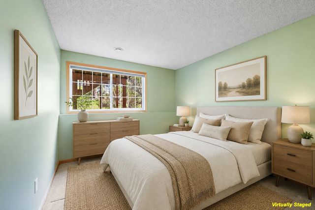 17594 Wiedman Way, Eden Prairie, MN 55347