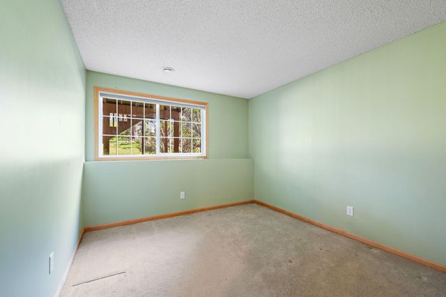 17594 Wiedman Way, Eden Prairie, MN 55347