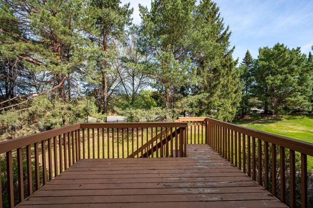17594 Wiedman Way, Eden Prairie, MN 55347
