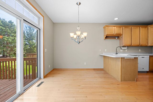 17594 Wiedman Way, Eden Prairie, MN 55347