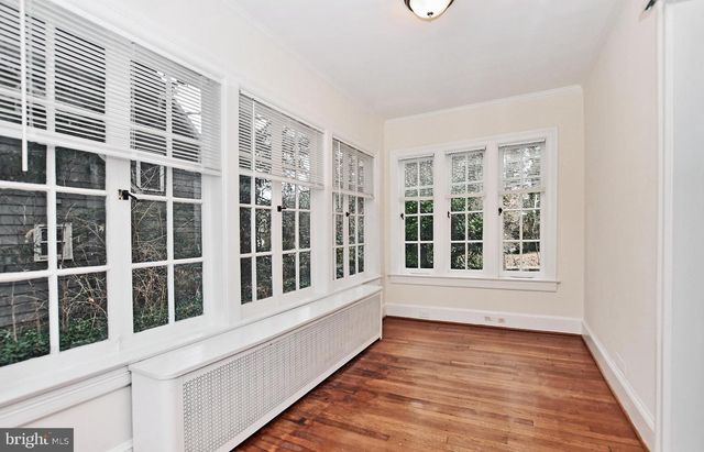 4509 ELLICOTT ST NW, Washington, DC 20016