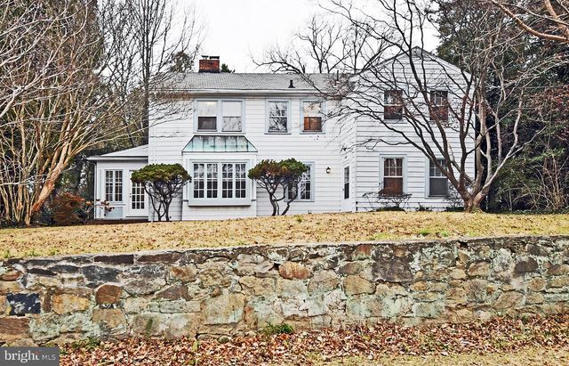 4509 ELLICOTT ST NW, Washington, DC 20016