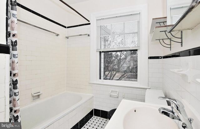 4509 ELLICOTT ST NW, Washington, DC 20016