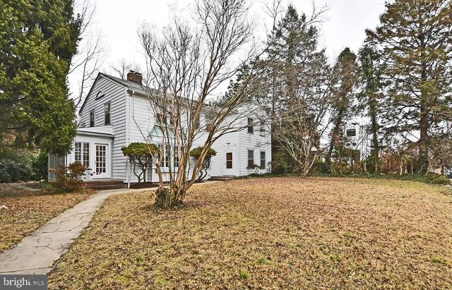 4509 ELLICOTT ST NW, Washington, DC 20016