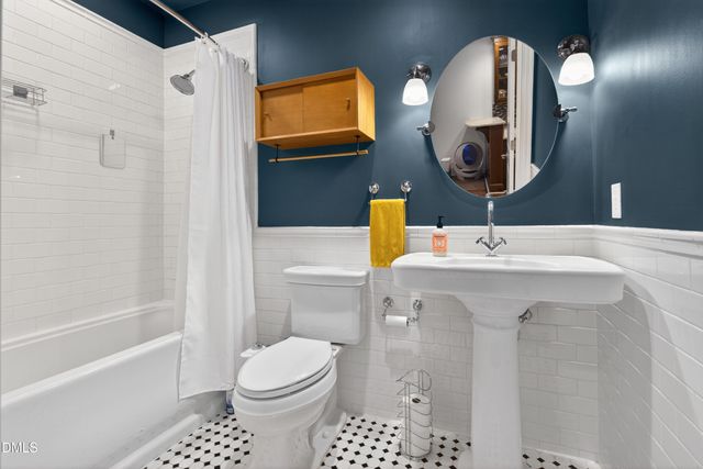 710 Independence Place 104, Raleigh, NC 27603