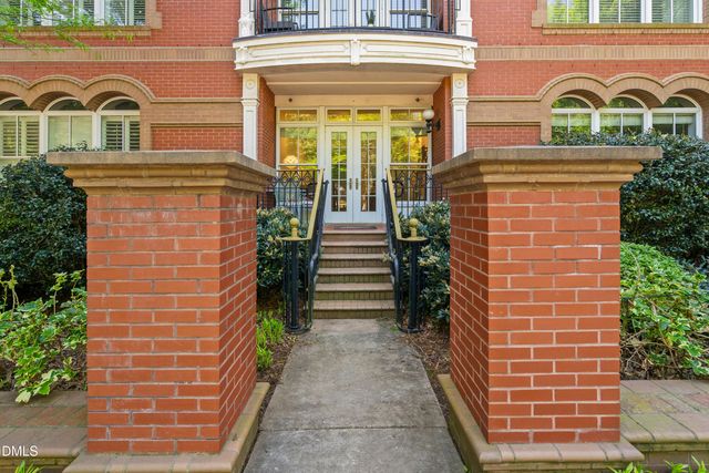 710 Independence Place 104, Raleigh, NC 27603