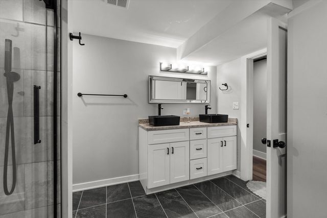 17803 Dogwood Lane, Hazel Crest, IL 60429