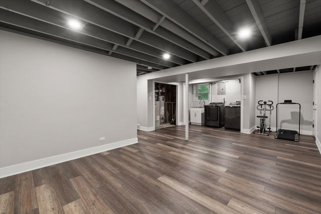 17803 Dogwood Lane, Hazel Crest, IL 60429