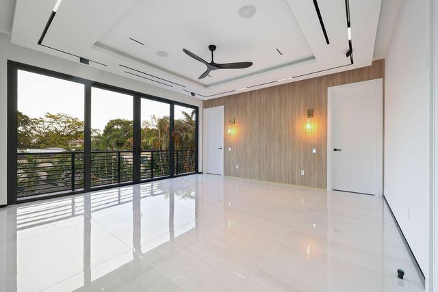 728 NE 17th Terrace, Fort Lauderdale, FL 33304