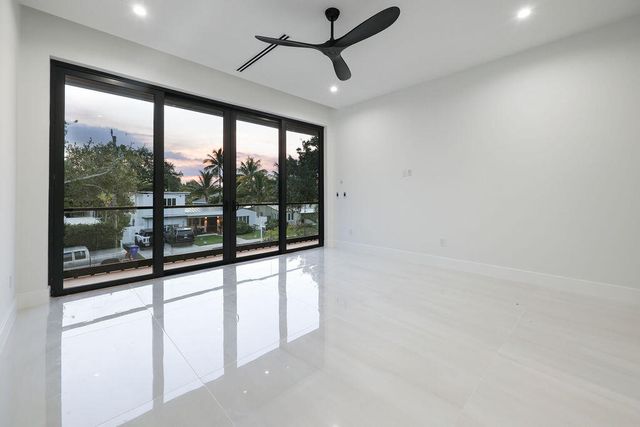 728 NE 17th Terrace, Fort Lauderdale, FL 33304