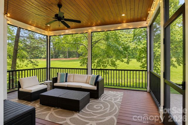 816 Celbridge Court, Charlotte, NC 28270