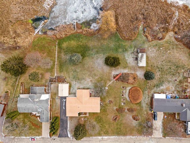 230 Gilbertson Street, Markesan, WI 53946