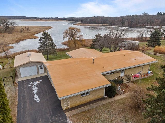 230 Gilbertson Street, Markesan, WI 53946