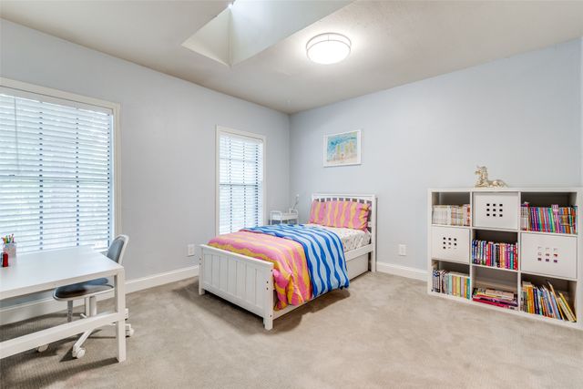 9022 Summer Glen Lane, Dallas, TX 75243