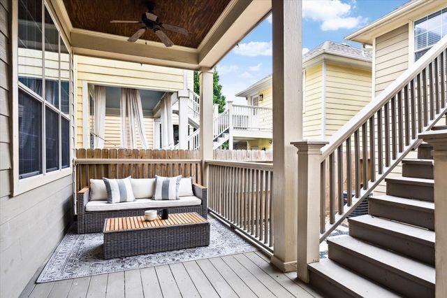 809 W 20th Street, Houston, TX 77008