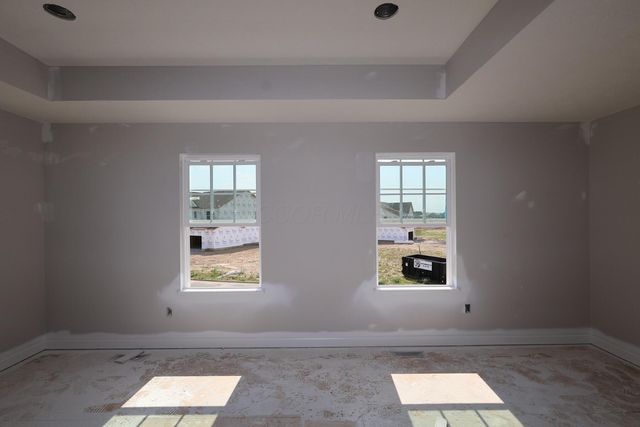 545 Fadley Loop E, Delaware, OH 43015