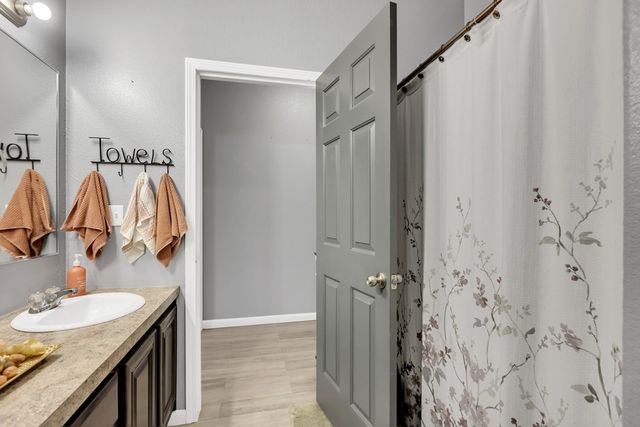 910 Sahuarichic, Odessa, TX 79763