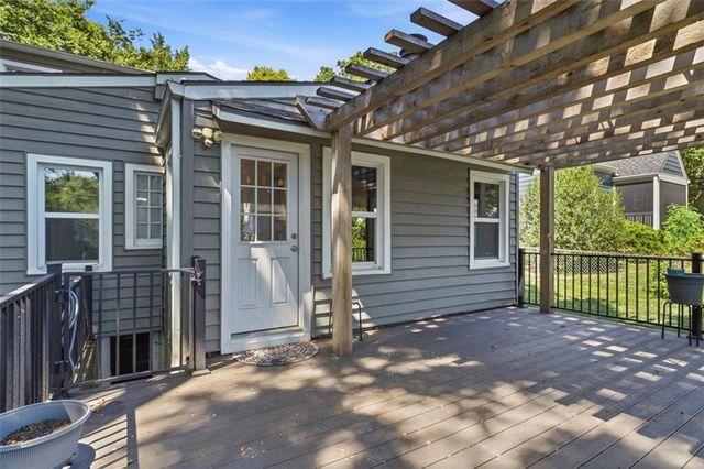 3005 W 50th Terrace, Westwood, KS 66205