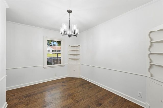3005 W 50th Terrace, Westwood, KS 66205