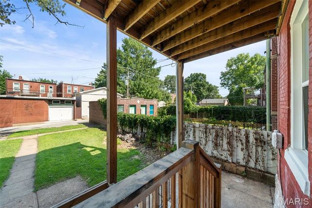 2204-2206 Indiana Avenue, St Louis, MO 63104
