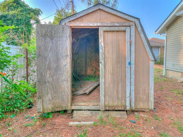 1207 N Beard Avenue, Shawnee, OK 74801