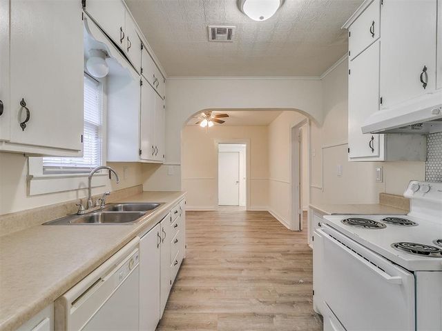 1207 N Beard Avenue, Shawnee, OK 74801